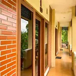 Urbanview Sasono Putro Condoongcatur By Reddoorz