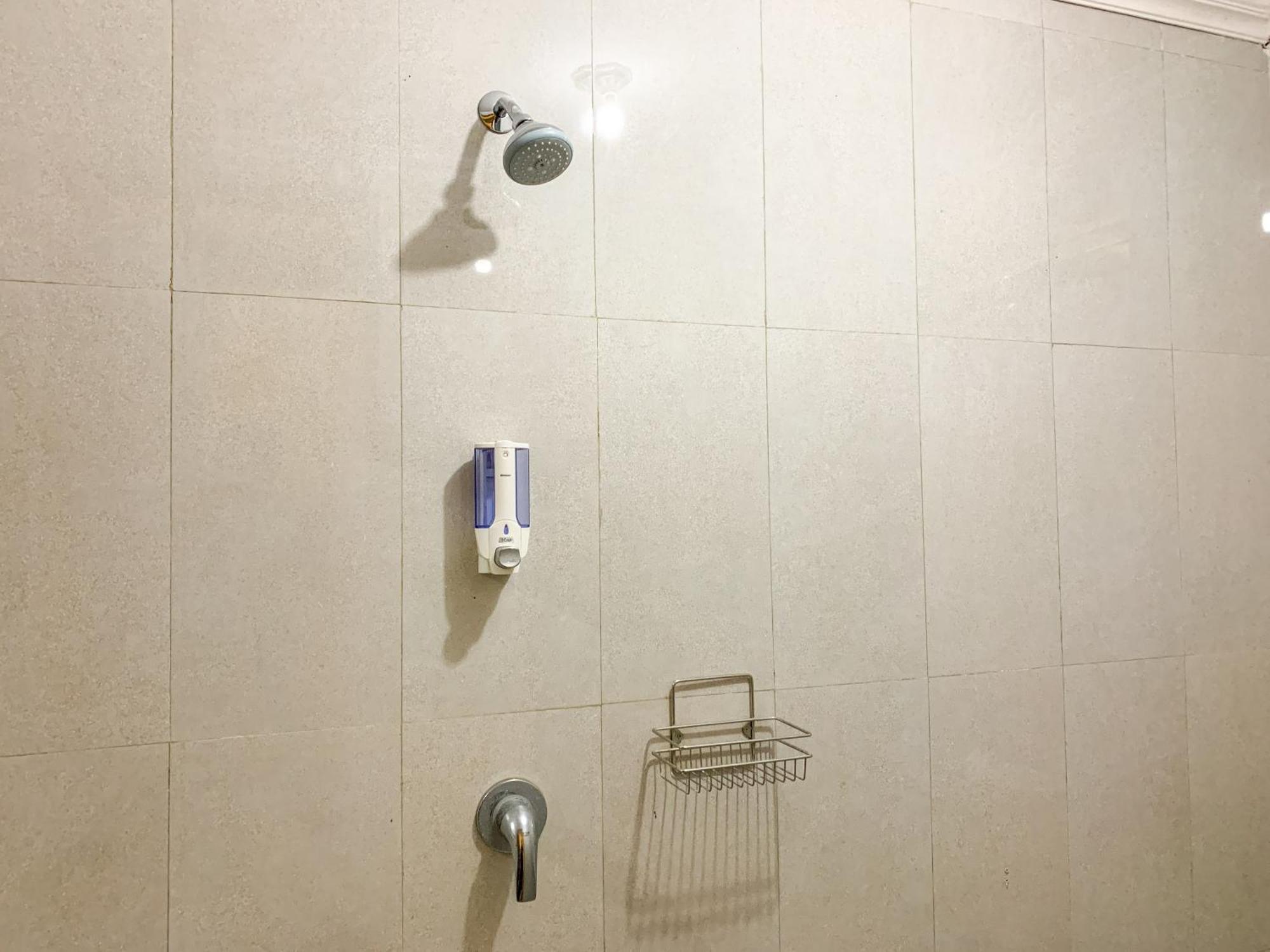 Urbanview Sasono Putro Condoongcatur By Reddoorz 3*