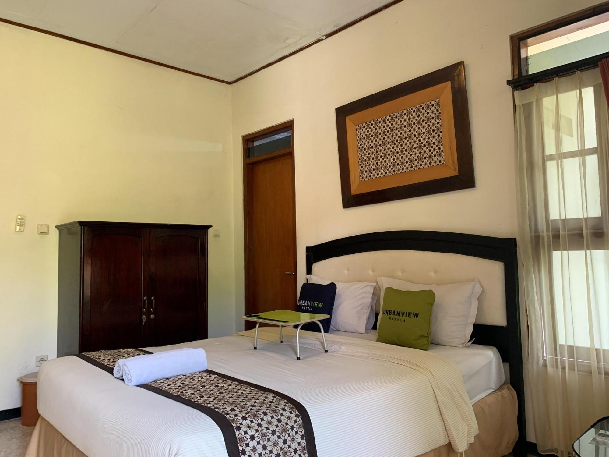 Urbanview Sasono Putro Condoongcatur By Reddoorz Hotel 3*